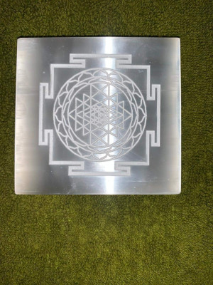 selenite charging plate with high grade polish selenite crystal wholesale crystals 