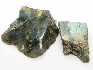 Natural Labradorite Rock Stone Chunk for Personal Strength & Vastu Correction