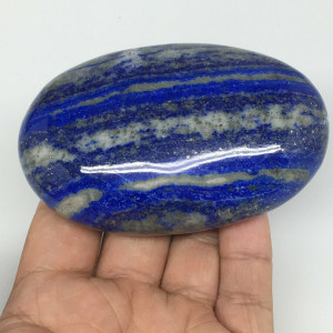 Lepis lazuli palm stone