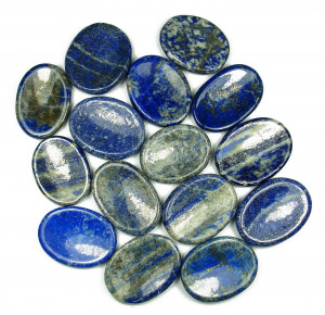 Lepis lazuli worry stone