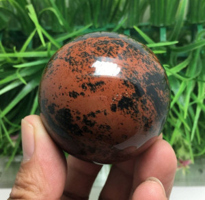 Mahagony obsidian sphere