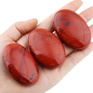 Red jasper palm stone