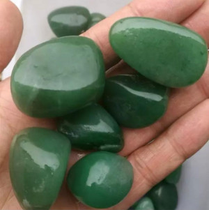 Jade polished tumble stone